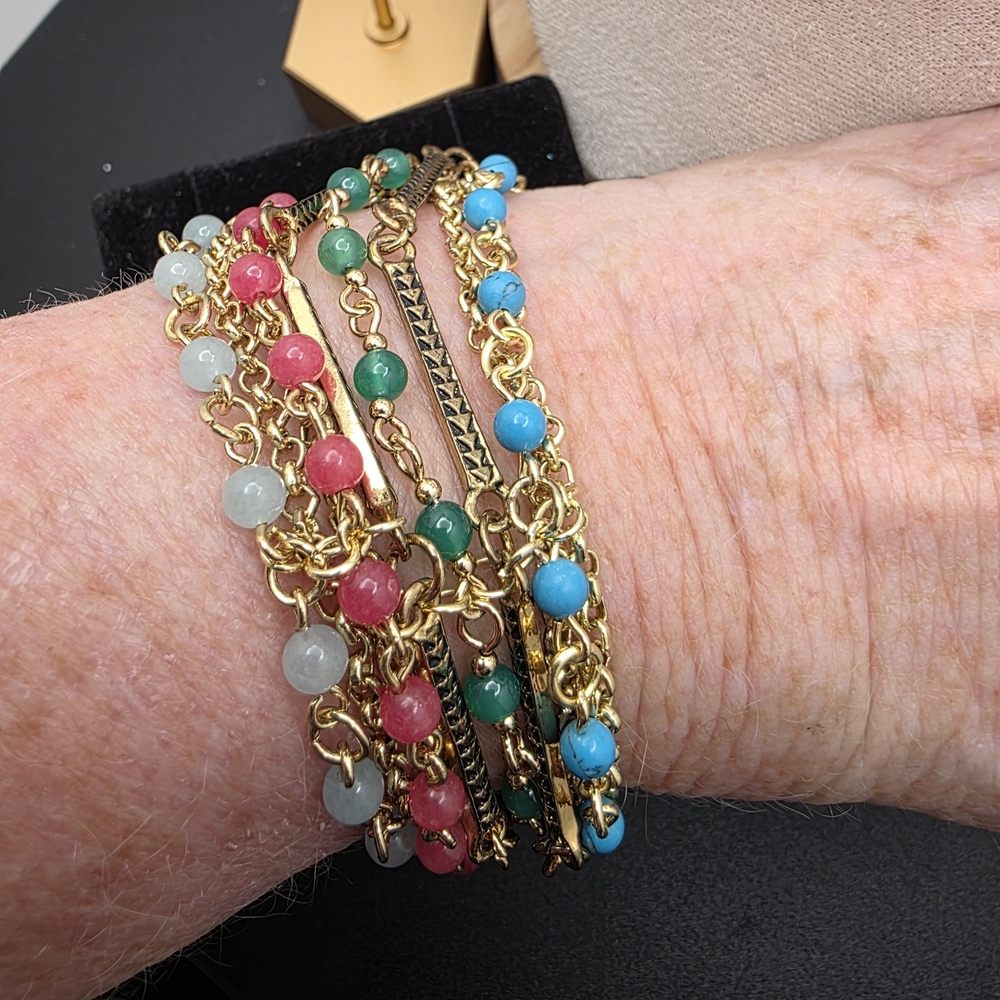 Elegant Multicolor Beaded Bracelet (1864)